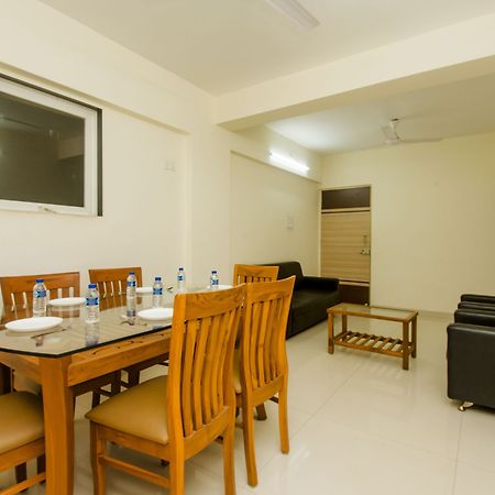 Oyo 11441 Hotel Blue Bells Residency Mumbai Exterior photo