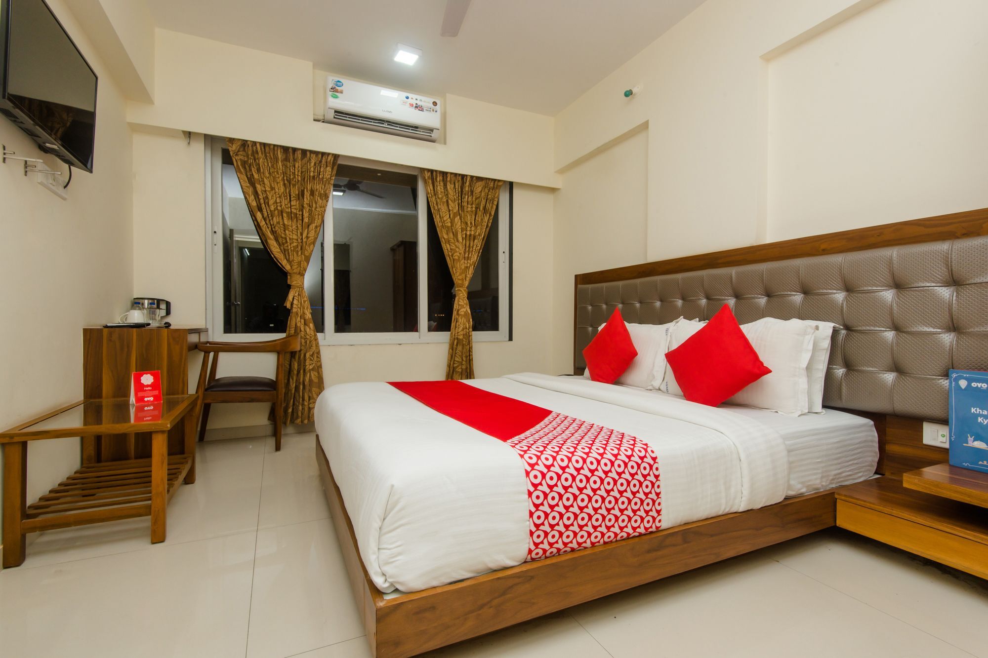 Oyo 11441 Hotel Blue Bells Residency Mumbai Exterior photo